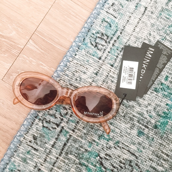 MINKPINK Accessories - Rose Colored Sunnies